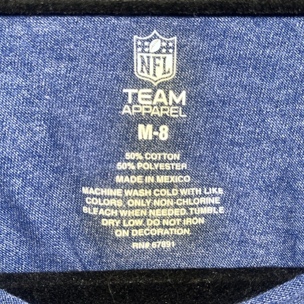 NFL Long Sleeve T-shirt Tee Kids 8 Medium New York Giants Football Distressed - Picture 2 of 3